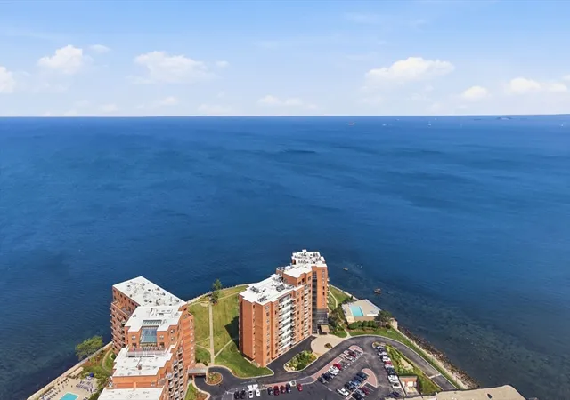 39th image of 1 Seal Harbor #210, Winthrop, MA 02152 | MLS# 73551484