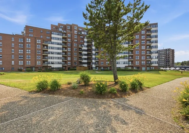 Photo 3 of Condo for sale at 1 Seal Harbor #210, Winthrop, MA 02152 | MLS# 73551484 | Listing updated on 2026-09-16