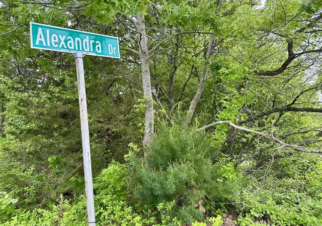 2nd image of 24 Alexandra Dr, Assonet, MA 02702 | MLS# 73539552