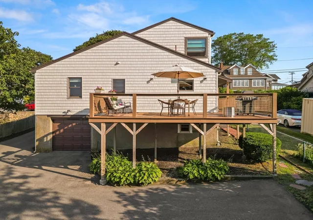3rd image of 36 Lennox Rd, Nahant, MA 01908 | MLS# 73496430