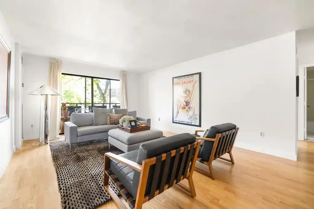 Listing Photo 2 - Condo for sale in 990 Massachusetts Ave located at 990 Massachusetts Ave, Arlington, MA 02476 - Unit #F11