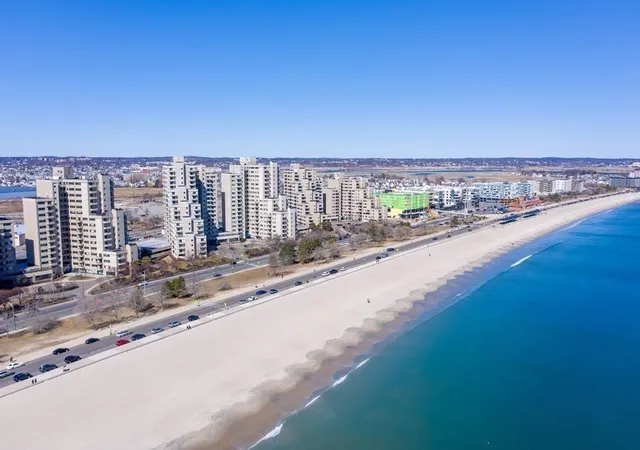 2nd image of 376 Ocean Ave #910, Revere, MA 02151 | MLS# 73530842