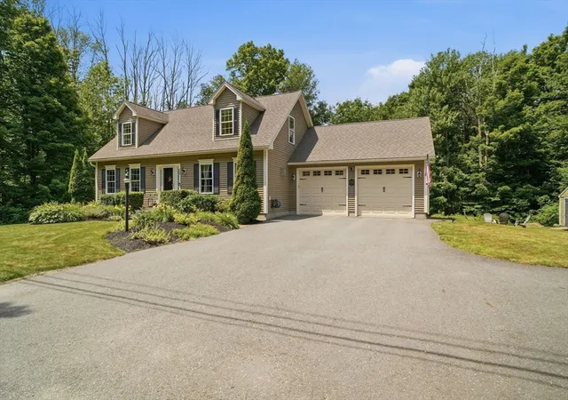 Homes for sale in Westminster, MA | 128 Bragg Hill Rd, Westminster, MA 01473 | MLS# 73549324