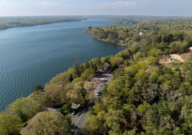 2nd image of 209 Herring Pond Rd, Plymouth, MA 02360 | MLS# 73526261