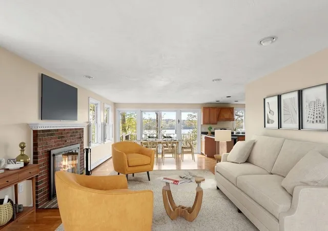 5th image of 209 Herring Pond Rd, Plymouth, MA 02360 | MLS# 73526261