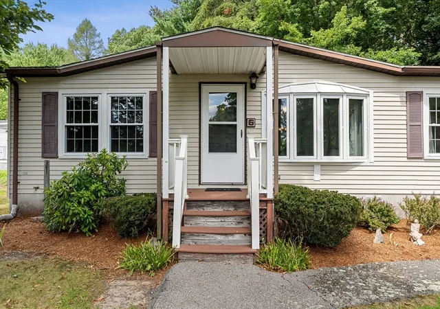 2nd image of 6 Cyrpess Circle, Rockland, MA 02370 | MLS# 73567238