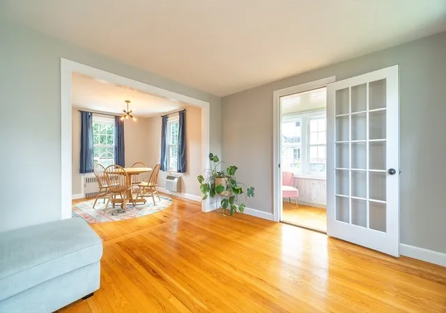 Photo 4 of Sale Pending at 55 Gillette Cir, Springfield, MA 01118 | MLS# 73564908 | Listing updated on 2026-09-02