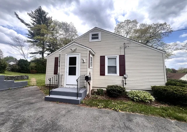 3rd image of 13 Hancock, Shrewsbury, MA 01545 | MLS# 73521750
