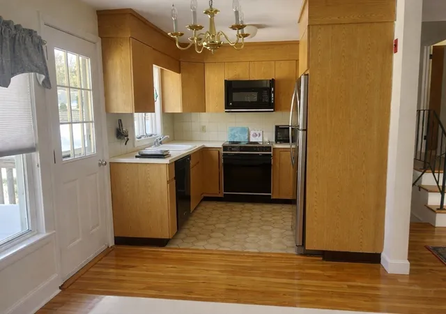 Photo 3 of Sale Pending at 8 Walnut Knoll, Canton, MA 02021 | MLS# 73493687 | Listing updated on 2026-04-23