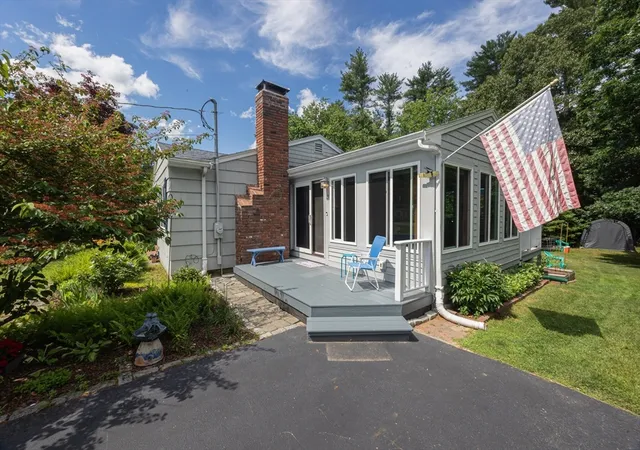 4th image of 13 Marjorie Dr, Halifax, MA 02338 | MLS# 73546312