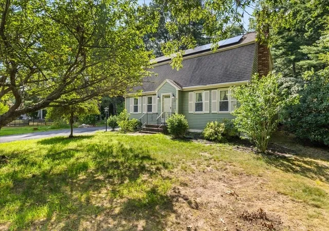 Photo 3 of Sale Pending at 350 Harvey St, Taunton, MA 02780 | MLS# 73565932 | Listing updated on 2026-09-09
