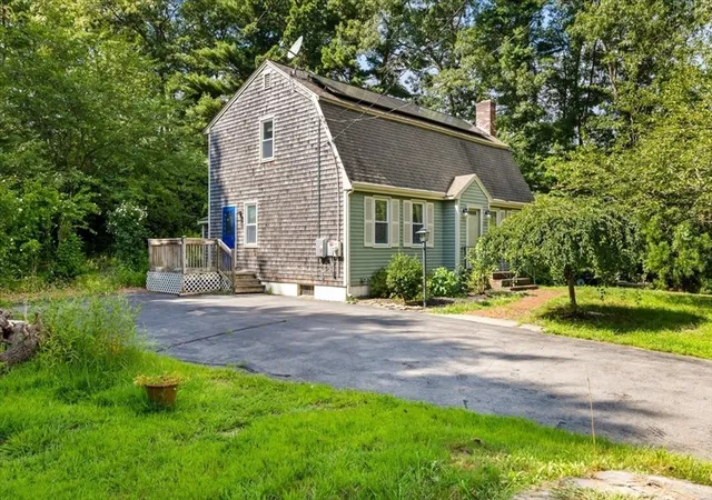 Photo 3 of Sale Pending at 350 Harvey St, Taunton, MA 02780 | MLS# 73565932 | Listing updated on 2026-09-09