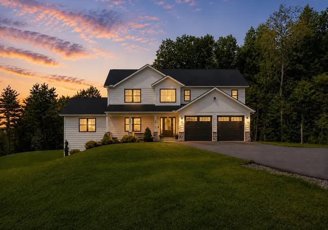 1st image of 370 Flat Hill Rd, Lunenburg, MA 01462 | MLS# 73563921