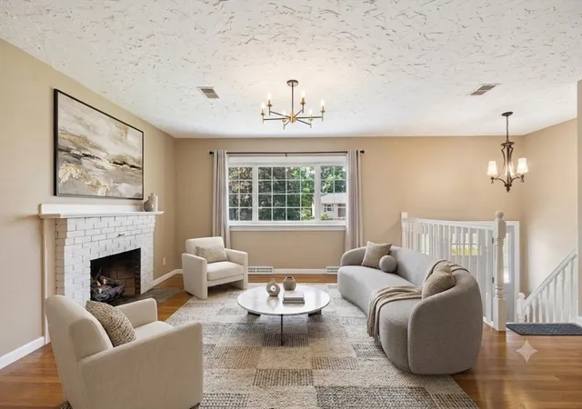 4th image of 4 Jimmy St, Franklin, MA 02038 | MLS# 73552824