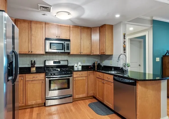 Homes for sale in Stoneham, MA | 426 Main St, Stoneham, MA 02180