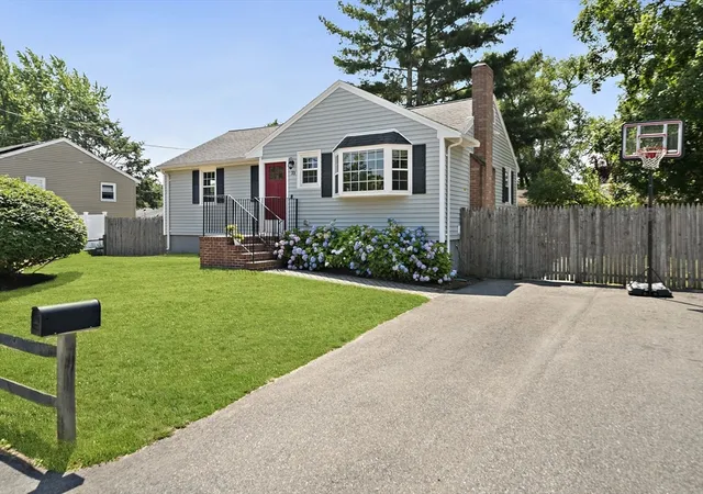 Photo 2 of Sale Pending at 33 Bartlett Rd, Randolph, MA 02368 | MLS# 73550390 | Listing updated on 2026-08-18
