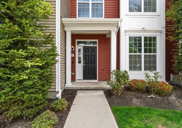 Homes for sale in Westborough, MA | 57 Townsend Blvd #57, Westborough, MA 01581 | MLS# 73517516