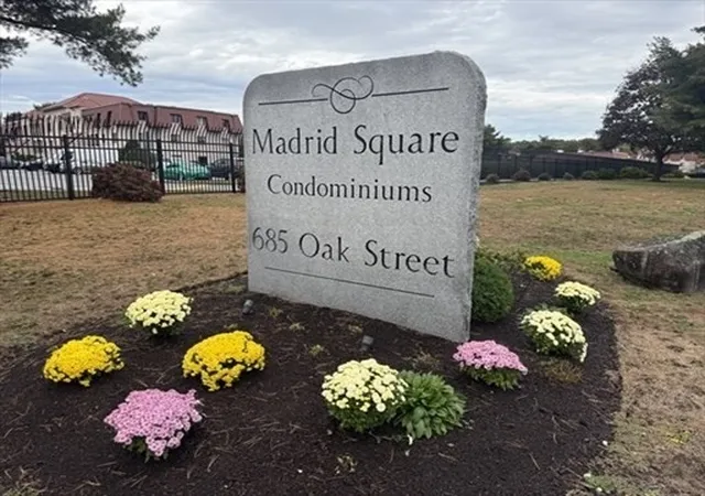 1st image of 685 Oak St #2-5, Brockton, MA 02301 | MLS# 73555486