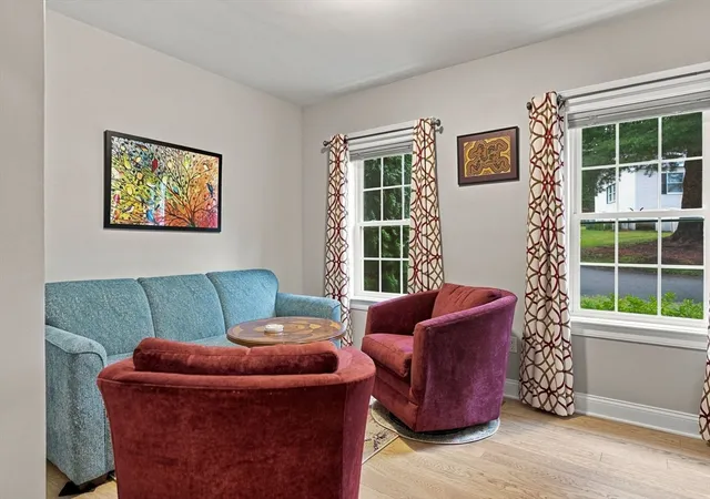4th image of 19 Riverside Dr, North Reading, MA 01864 | MLS# 73562128