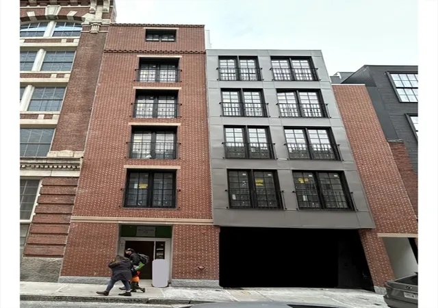 Homes for sale in Boston, MA | 51 North Margin St, Boston, MA 02113 | MLS# 73477793