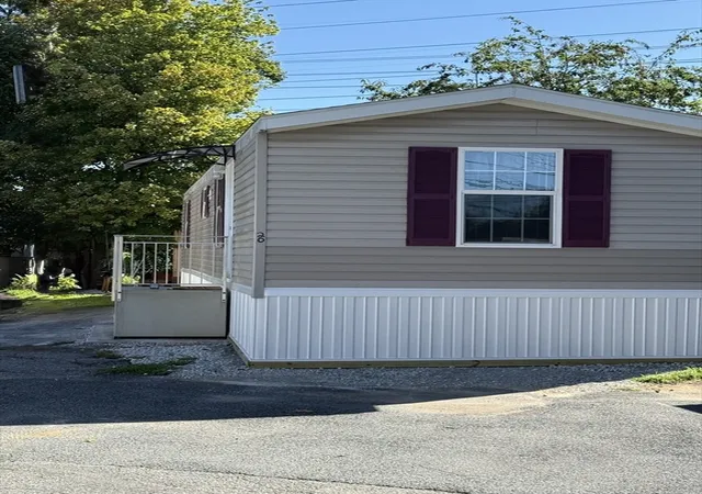 3rd image of 151 Hartford Tpke #20, Shrewsbury, MA 01545 | MLS# 73567870