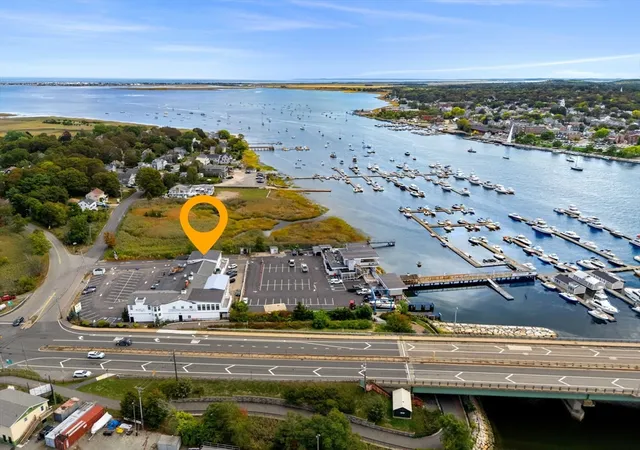 4th image of 175 Bridge Rd, Salisbury, MA 01952 | MLS# 73437514