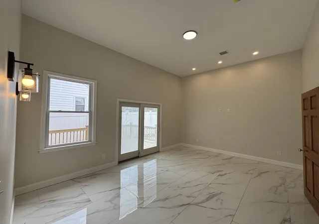 27th image of 175 Wilbur Ave, Swansea, MA 02777 | MLS# 73549169