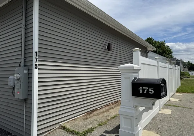 5th image of 175 Wilbur Ave, Swansea, MA 02777 | MLS# 73549169