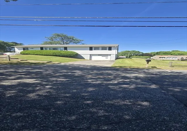 25th image of 284 Oak Street, Methuen, MA 01844 | MLS# 73539381