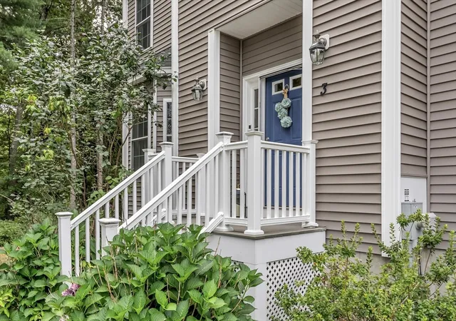 Photo 3 of Single family home for sale at 3 Ava Ln, Tyngsboro, MA 01879 | MLS# 73570331 | Listing updated on 2026-09-15