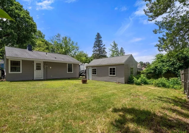 Homes for sale in Holden, MA | 30 Colonial Rd, Holden, MA 01520 | MLS# 73539983