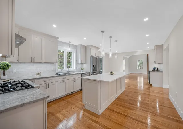 Homes for sale in Wilmington, MA | 23 Pomfret Rd, Wilmington, MA 01887 | MLS# 73511554