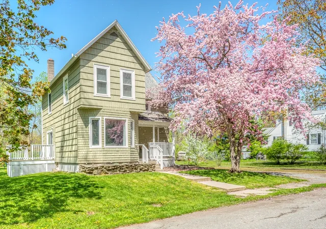 Homes for sale in Winchendon, MA | 98 Morse Ave, Winchendon, MA 01475 | MLS# 73528116