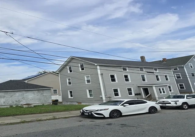 2nd image of 292 Tecumseh St, Fall River, MA 02721 | MLS# 73560608