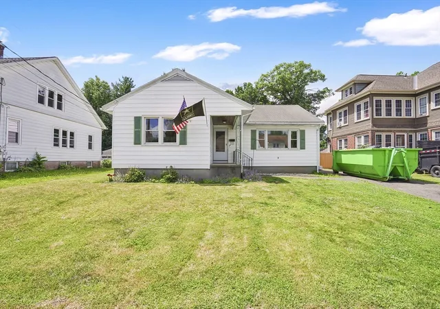 Homes for sale in Chicopee, MA | 53 Ellerton St, Chicopee, MA 01020 | MLS# 73536837