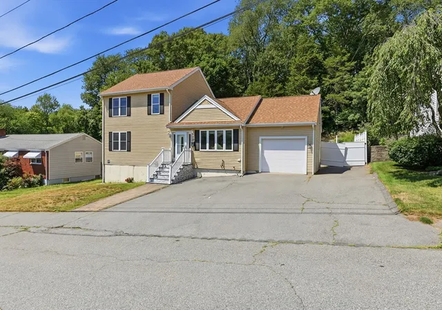 Photo 1 of Single family home for sale at 39 Sunflower Rd, Holbrook, MA 02343 | MLS# 73559970 | Listing updated on 2026-09-04