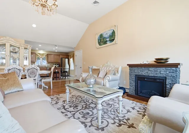 Photo 3 of Single family home for sale at 39 Sunflower Rd, Holbrook, MA 02343 | MLS# 73559970 | Listing updated on 2026-09-04