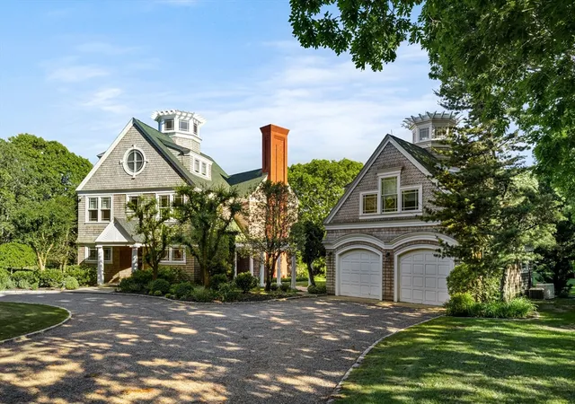 5th image of 5 Ellsworth Dr, Westport, MA 02790 | MLS# 73528296