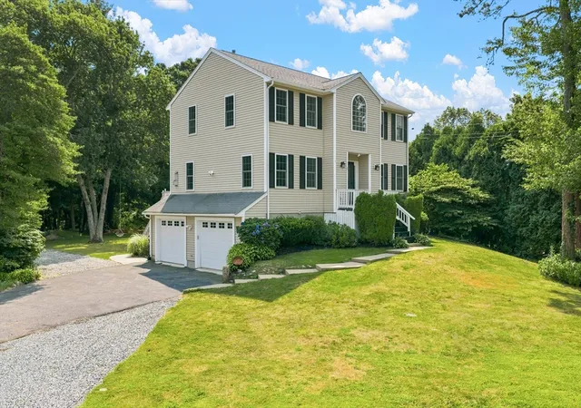 1st image of 21 Forestview Dr, Fairhaven, MA 02719 | MLS# 73564314