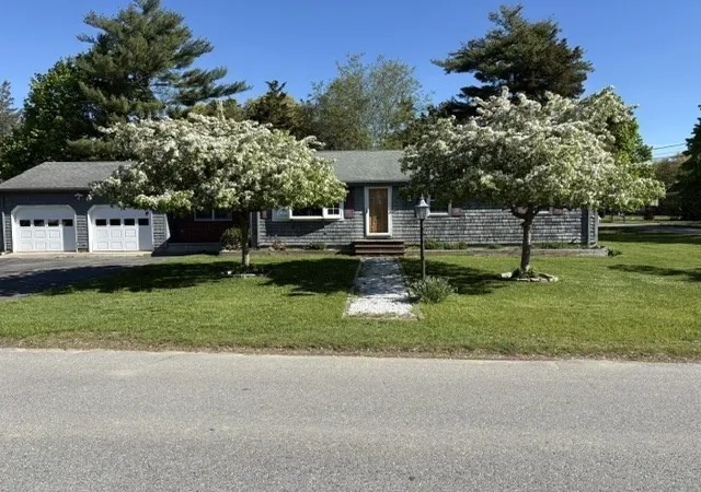 1st image of 7 Villa Avenue, Swansea, MA 02777 | MLS# 73535683