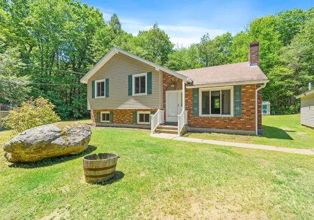 Homes for sale in Westminster, MA | 90 Oakmont Ave, Westminster, MA 01473 | MLS# 73533970
