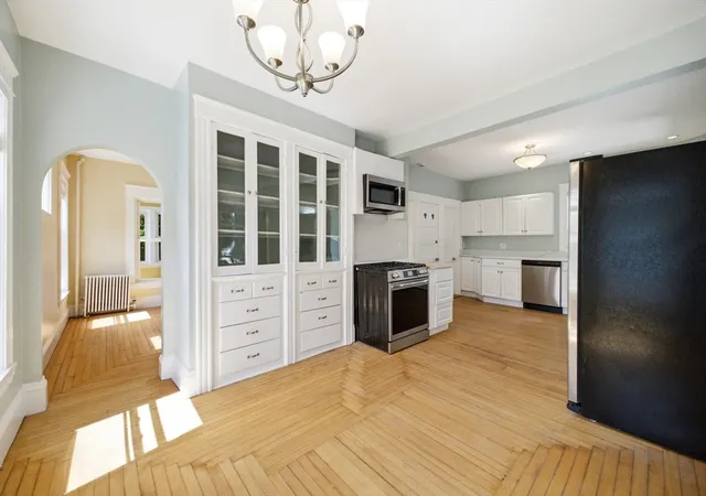 Photo 3 of Multi family home for sale at 15 Groveridge Path, Shrewsbury, MA 01545 | MLS# 73557427 | Listing updated on 2026-08-04