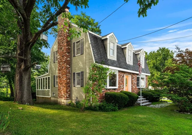 1st image of 89 W Meadow Rd, Lowell, MA 01854 | MLS# 73550280