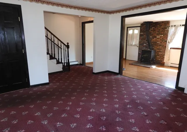 Photo 4 of Sale Pending at 146 Bridle Rd, Billerica, MA 01821 | MLS# 73549878 | Listing updated on 2026-09-23