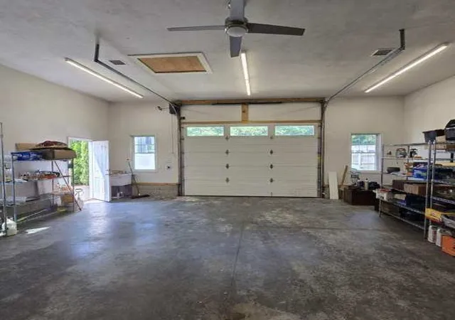 12th image of 118 Edson St, Brockton, MA 02302 | MLS# 73551939
