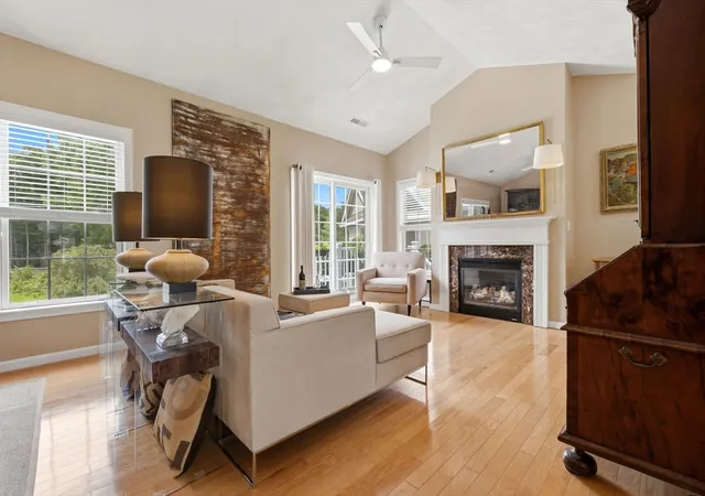 4th image of 1001 Alyssa Dr #1001, Groveland, MA 01834 | MLS# 73545989