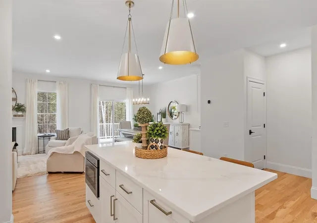 Photo 4 of Sale Pending at 91 Oliver Pond Cir #3, Franklin, MA 02038 | MLS# 73541014 | Listing updated on 2026-06-25