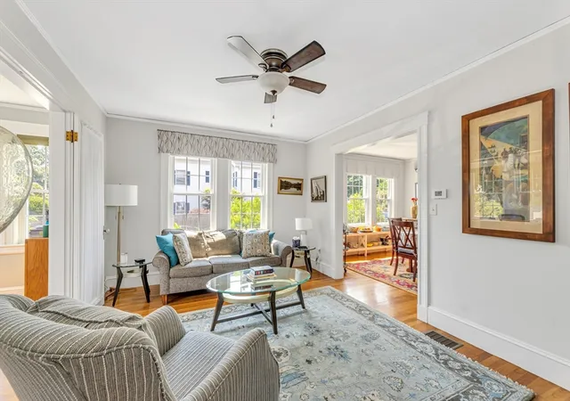 3rd image of 128 Willow St #1, West Roxbury, MA 02132 | MLS# 73546245