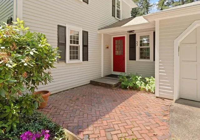 2nd image of 33 Mossman Rd, Sudbury, MA 01776 | MLS# 73540399
