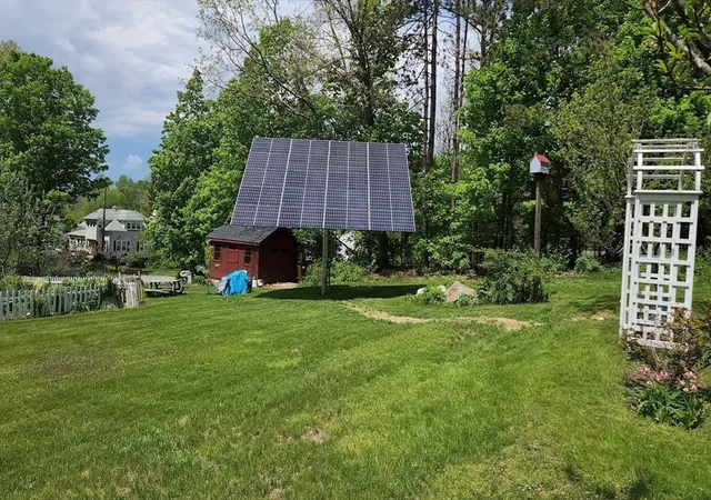 Homes for sale in Northfield, MA | 94 Main St, Northfield, MA 01360 | MLS# 73419501